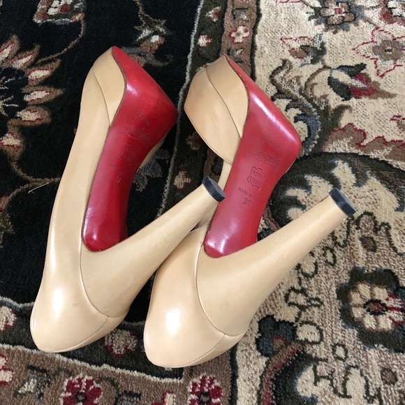 Nude Christian Louboutins - Picture 7 of 8